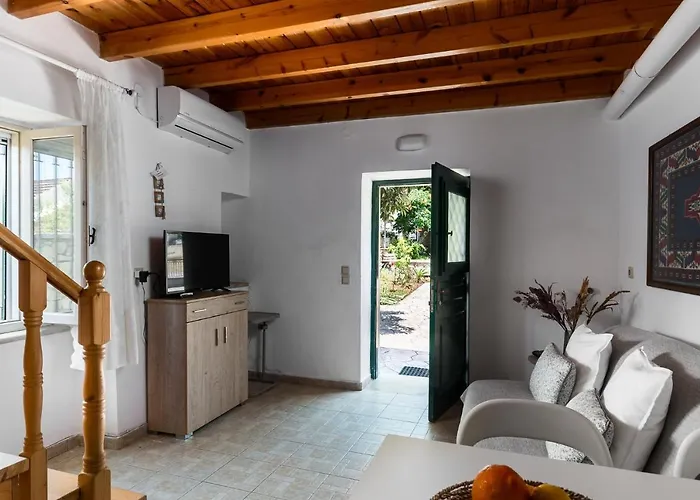 Traditional Rustic Maisonette By Konnect *
